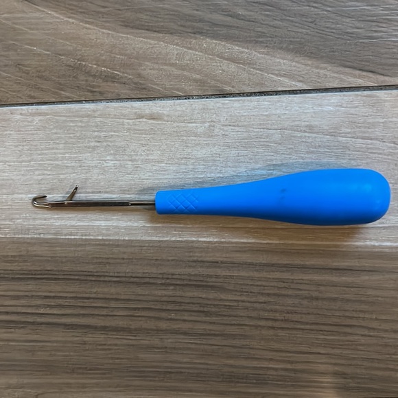 NWOT Sheepdog Latch Hook Kit 12” x 12” WonderArt Crafts - Latch Hook Included - Picture 7 of 7